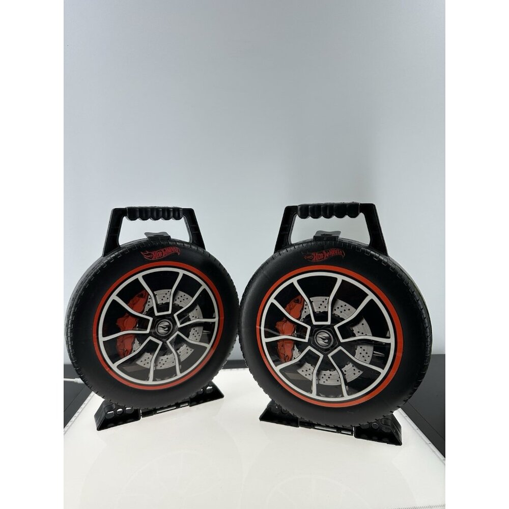 Vintage Pair Of  Hot Wheels Redline 8-Car Carrying Case By Mattel (Z)